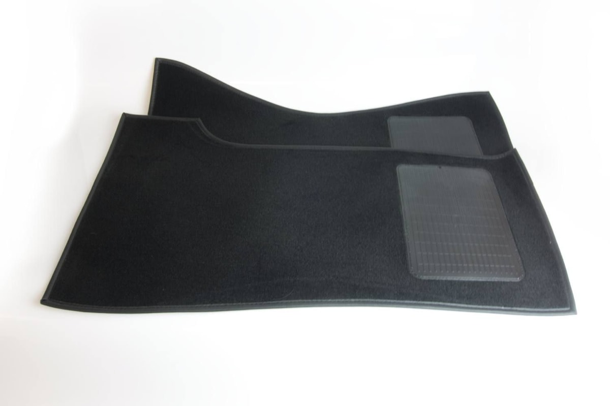 Wins International Carpet Set Black (Standard) UK Made